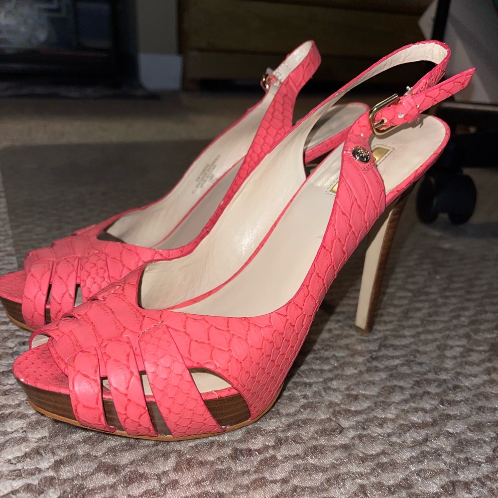 Guess peep toe heels